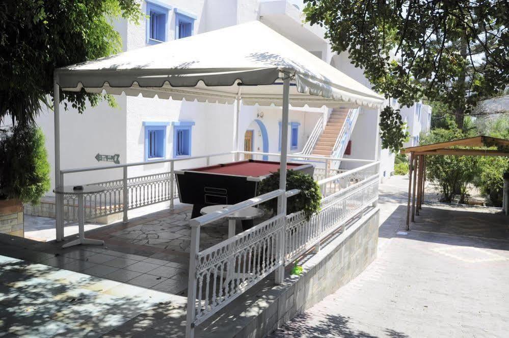 Amazones Villas Apartments Hersonissos  Exterior photo